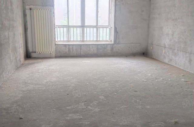 香城檀香园3室2厅113.47㎡62万二手房图片