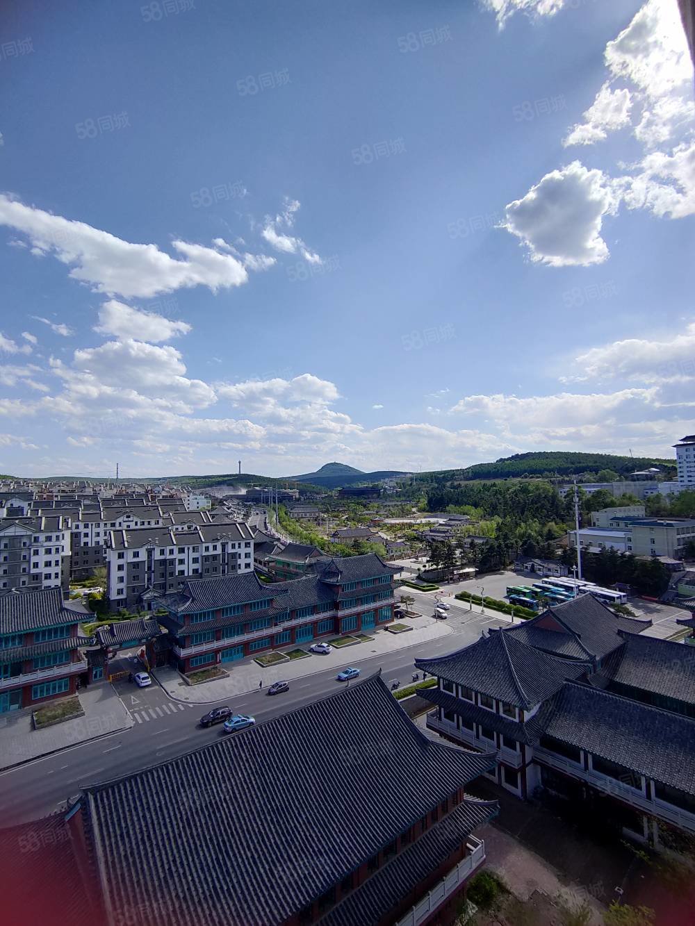 海兰江花园景福公馆1室1厅1卫65㎡南36万