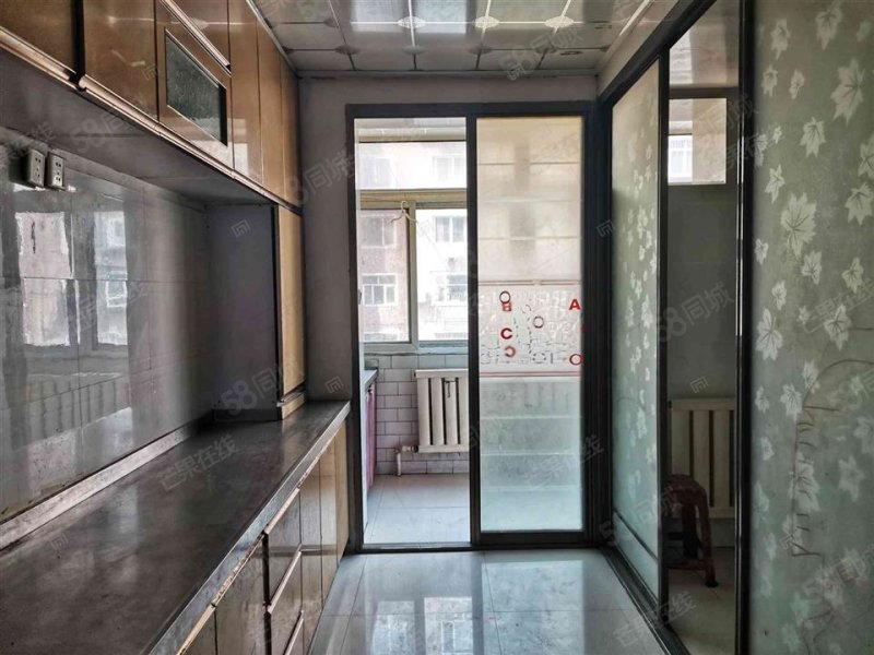 八王寺商圈,八王寺小区,南北两居室,满五年,无税费