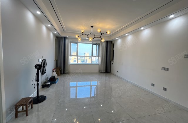 东边户 精装修 小高层免大税车位地下 文轩中学 华建九州国际