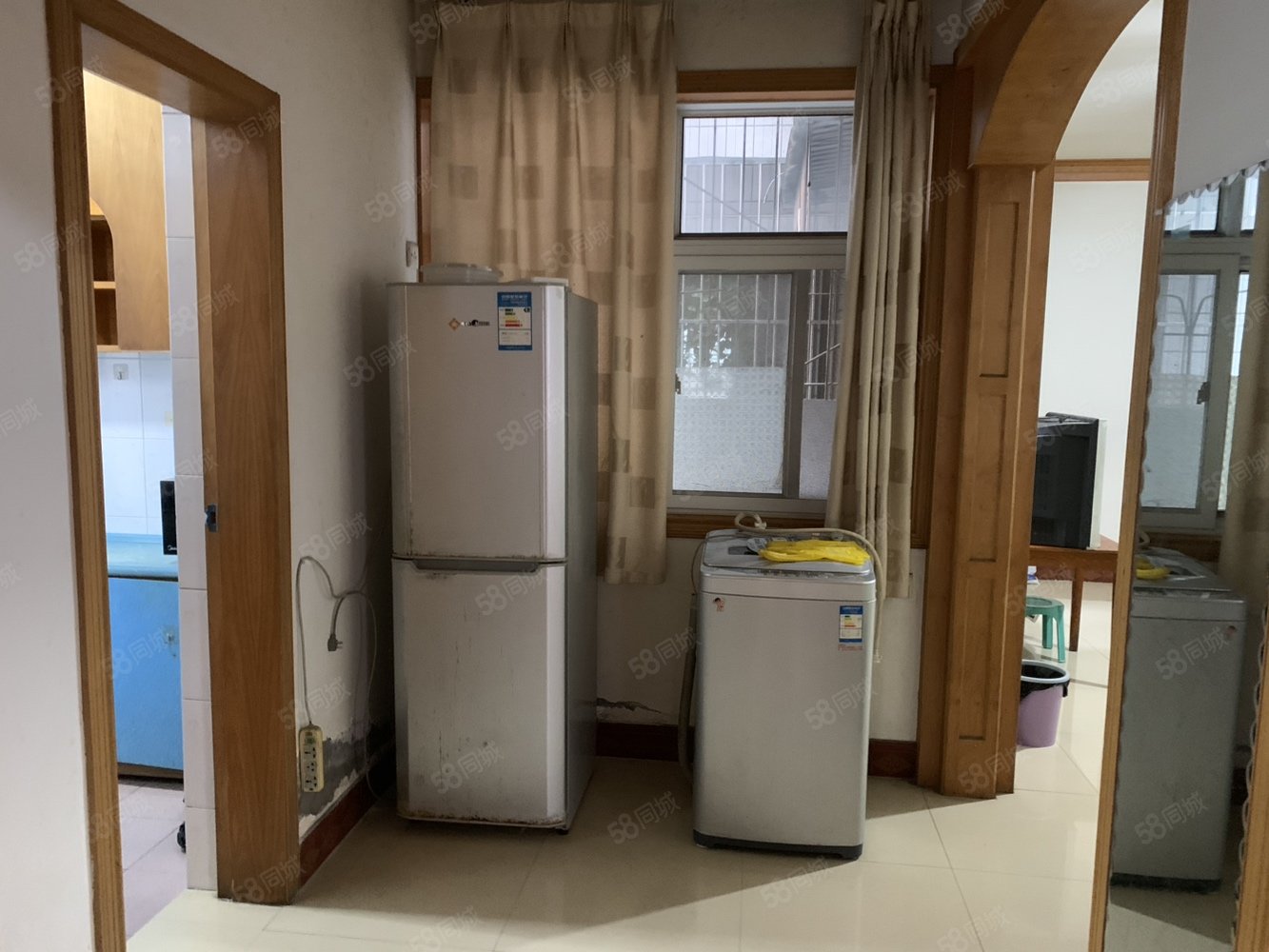 邦达商业城2室2厅1卫74㎡南28.5万