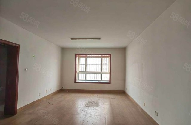 急售！南部  翡翠城送储藏室！