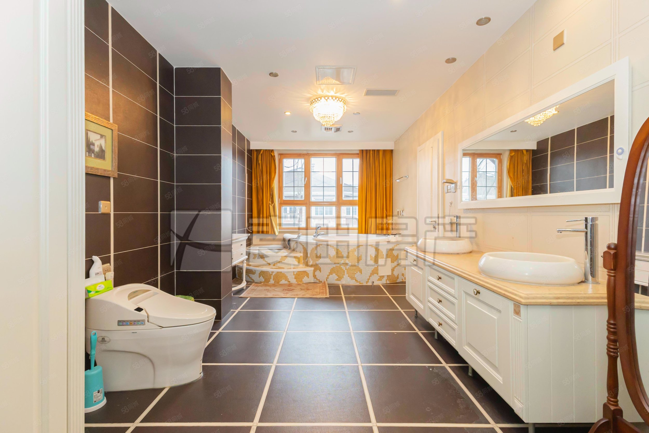 御墅臨楓(別墅)5室2廳4衛(wèi)537.81㎡南北3800萬