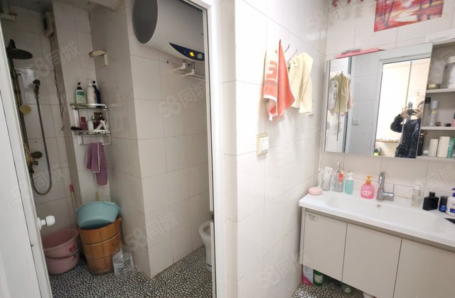 姚园子瑞祥小区 精装修 正规商品房 出行方便