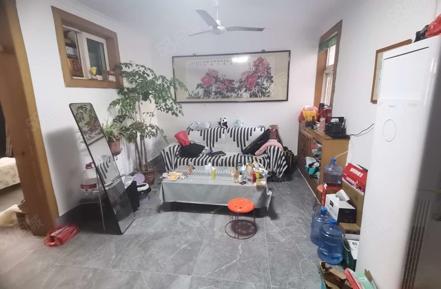 市中心一楼带院 东昌北顺 精装修 三室