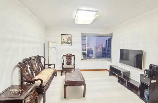 中央公园小区3室2厅116.82㎡146万二手房图片