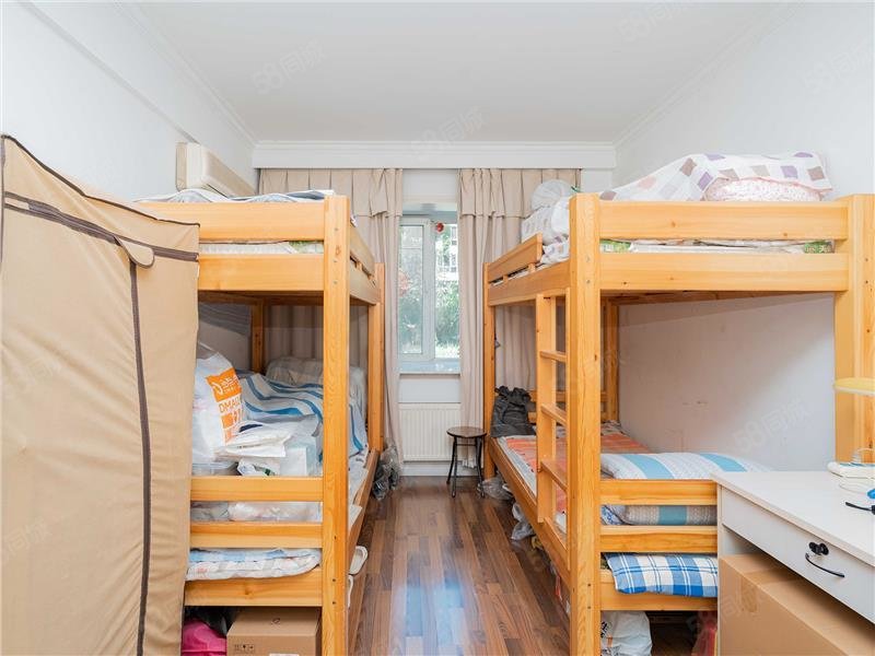 白石桥国兴家园南北通透4室2卫院中心位置不临街