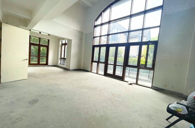 华丽家族太上湖上景花园一区6室4厅450㎡701万二手房图片