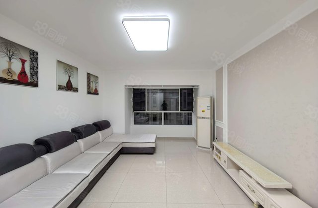 精装修免大税 光明七中 亿丰广场 阿尔卡地亚二期 好楼层三居