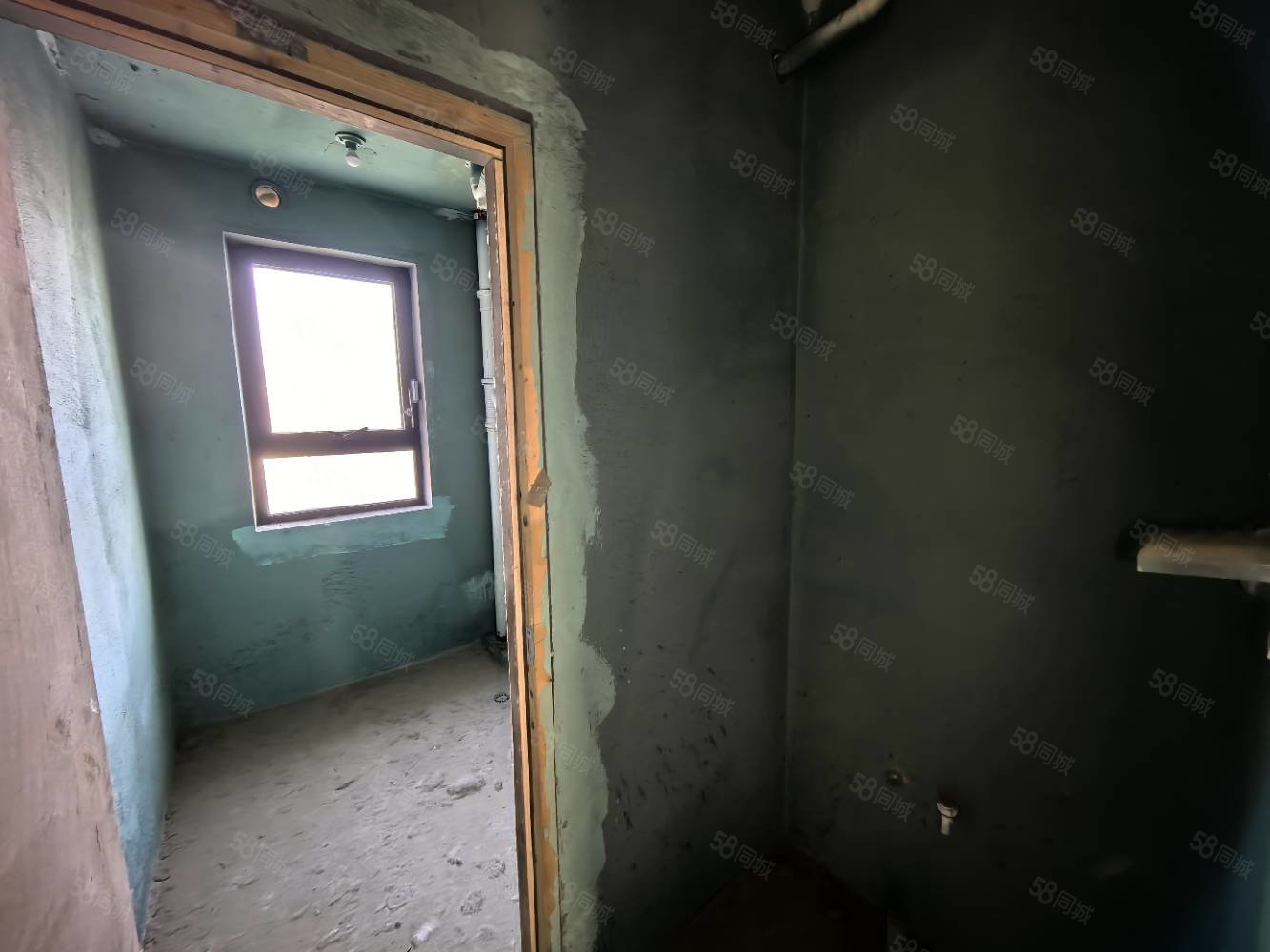 悦湖城3室2厅2卫120㎡南北71.6万