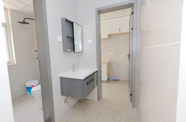 花园新村3室2厅100㎡35万二手房图片