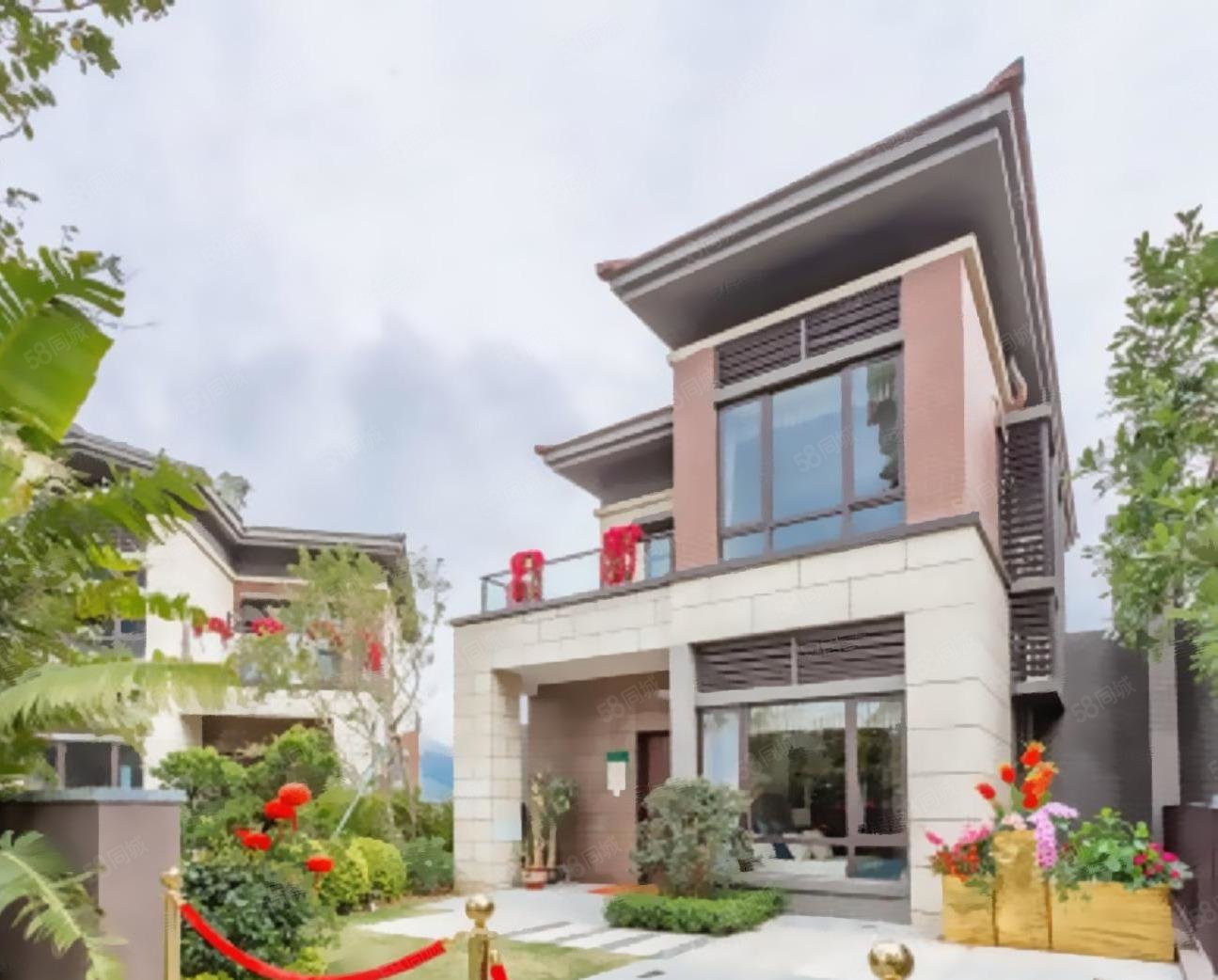 星河山海半岛(别墅)4室2厅5卫124㎡南北210万