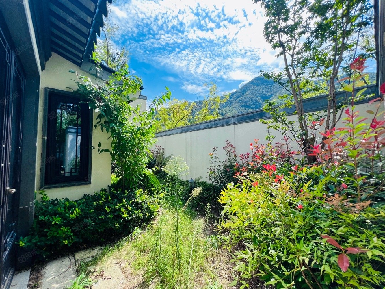 【10图】占地半亩,看山景,精装中式现房合院,东边套,临安绿城桃李春风