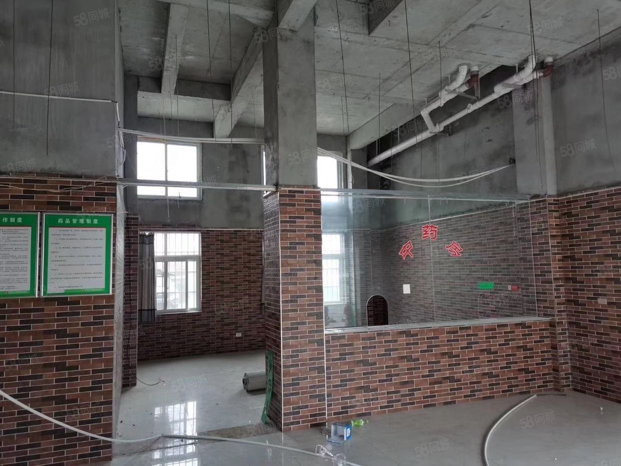 国际绿松石城2室1厅1卫86.26㎡南48万