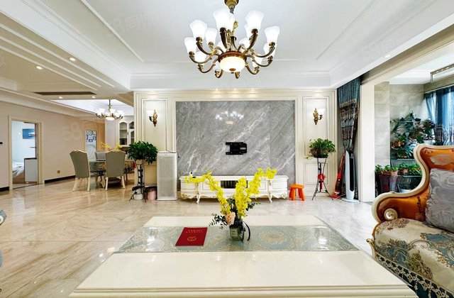 花园洋房 御润好家四室赠车储 送全屋家具家电 拎包入住 急售