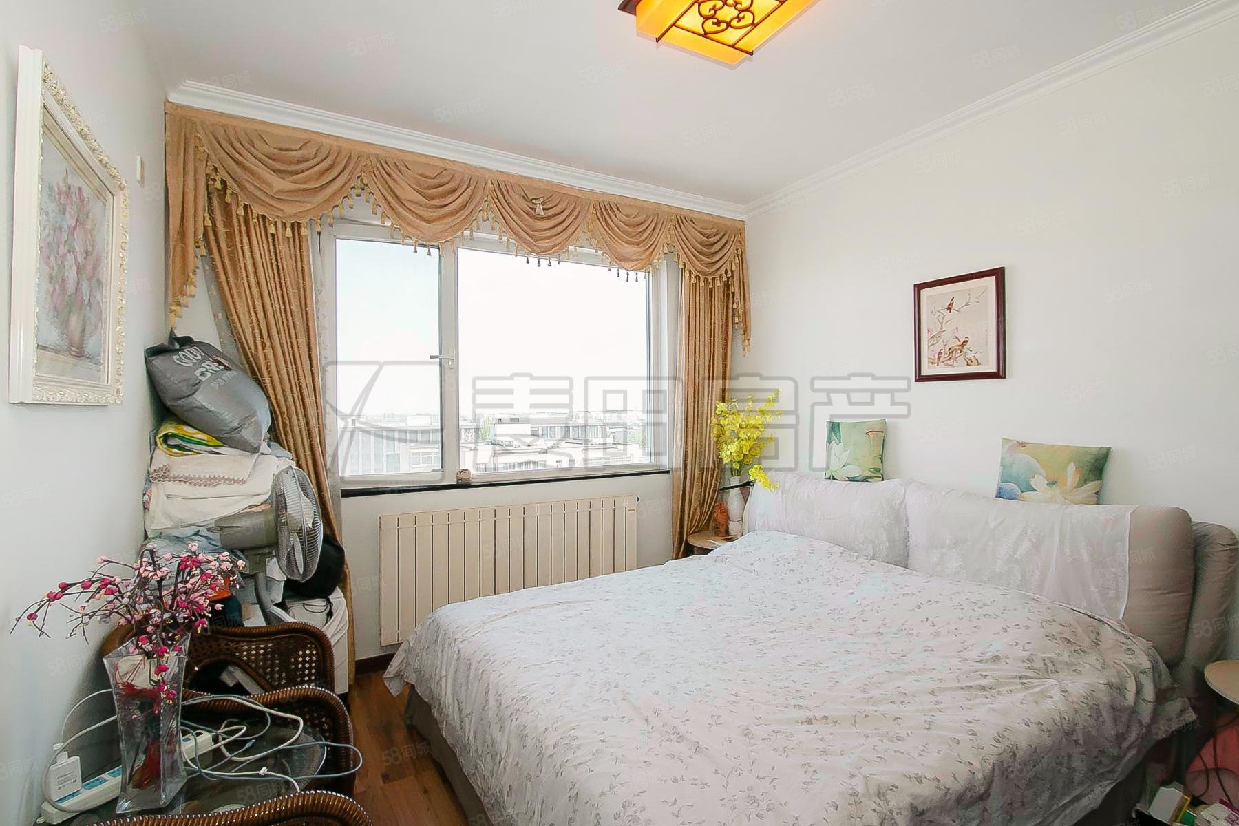 樂府江南2室2廳1衛(wèi)82㎡北526萬