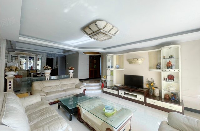 丽日豪庭4室2厅182.5㎡258万二手房图片