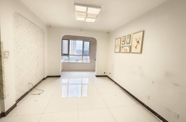 东昌路昌润莲城三室急售！看房方便