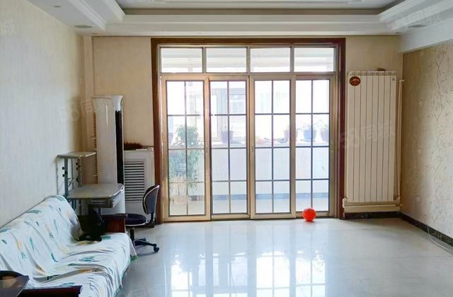 联通东焦宿舍3室2厅145㎡160万二手房图片