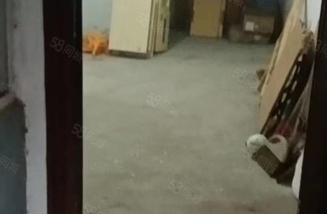 康诗丹郡1室1厅25㎡10万二手房图片