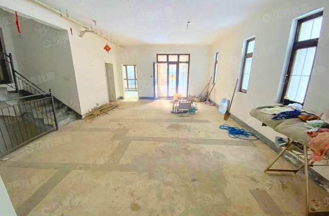 龙湖滟澜海岸和院6室3厅329.64㎡485万二手房图片