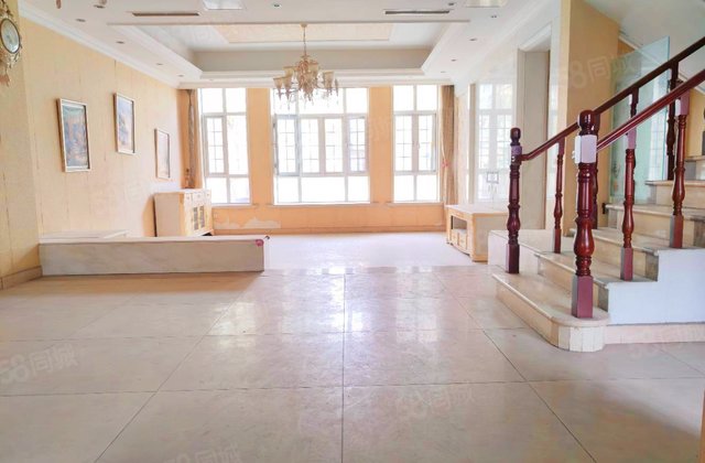 成都后花园1期5室2厅301㎡460万二手房图片