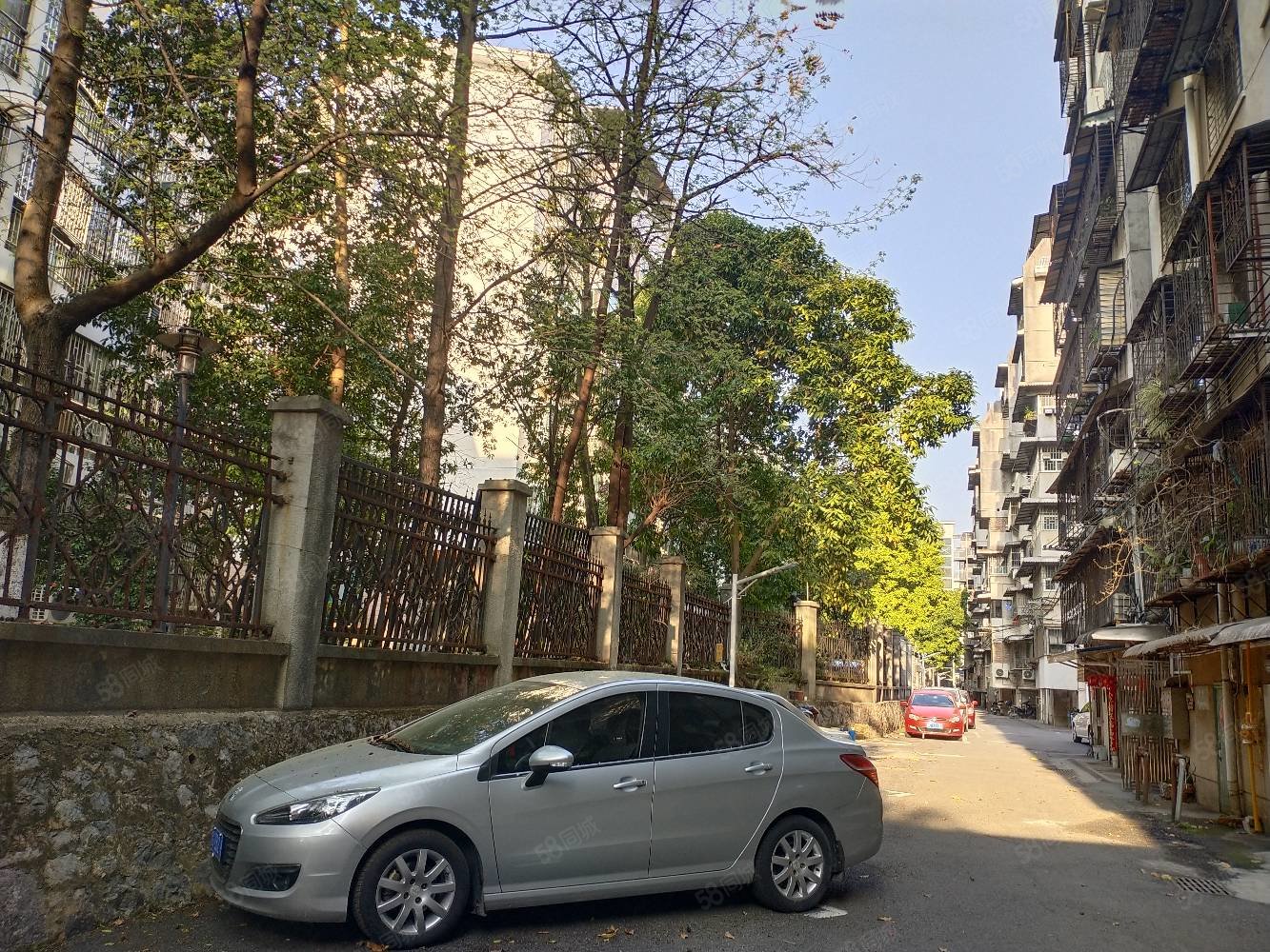 桂湖小区3房2厅1卫户型方正南北通透