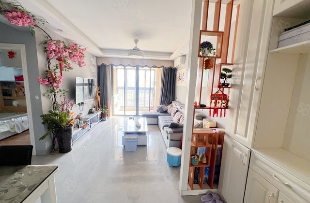 悦珑湖3室2厅91.53㎡80万二手房图片