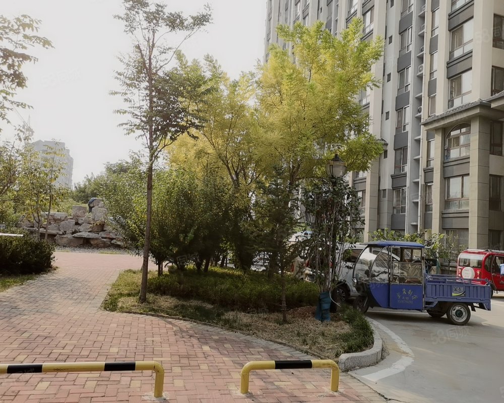 九巨龙龙城御园