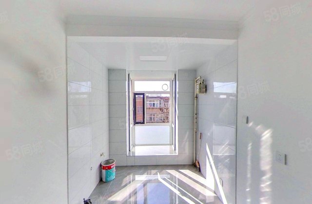 柏林南区1室1厅38.71㎡25万二手房图片