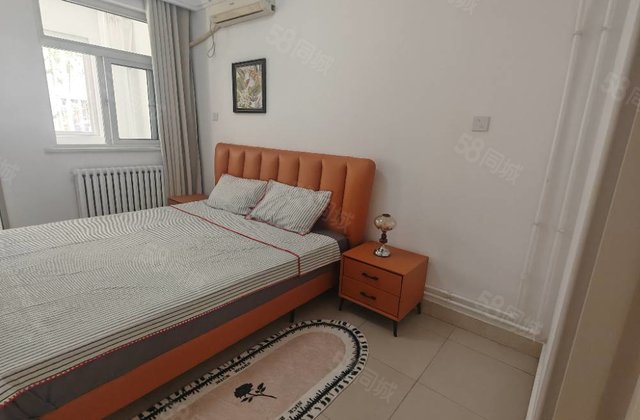 鼎舜花园(南区) 南北通透 装修好 超低密度 产权清晰