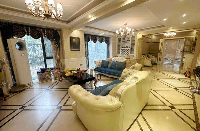 锦绣森邻5室2厅206.74㎡339万二手房图片