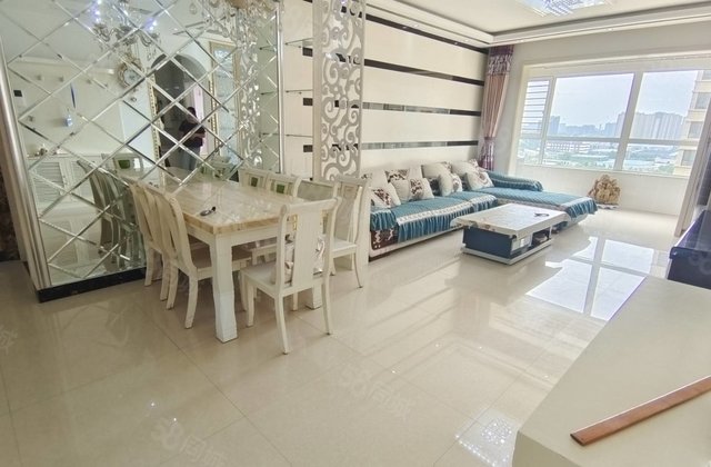 售东昌丽都精装四室两厅送车位储藏室紧邻东昌东三中外国语