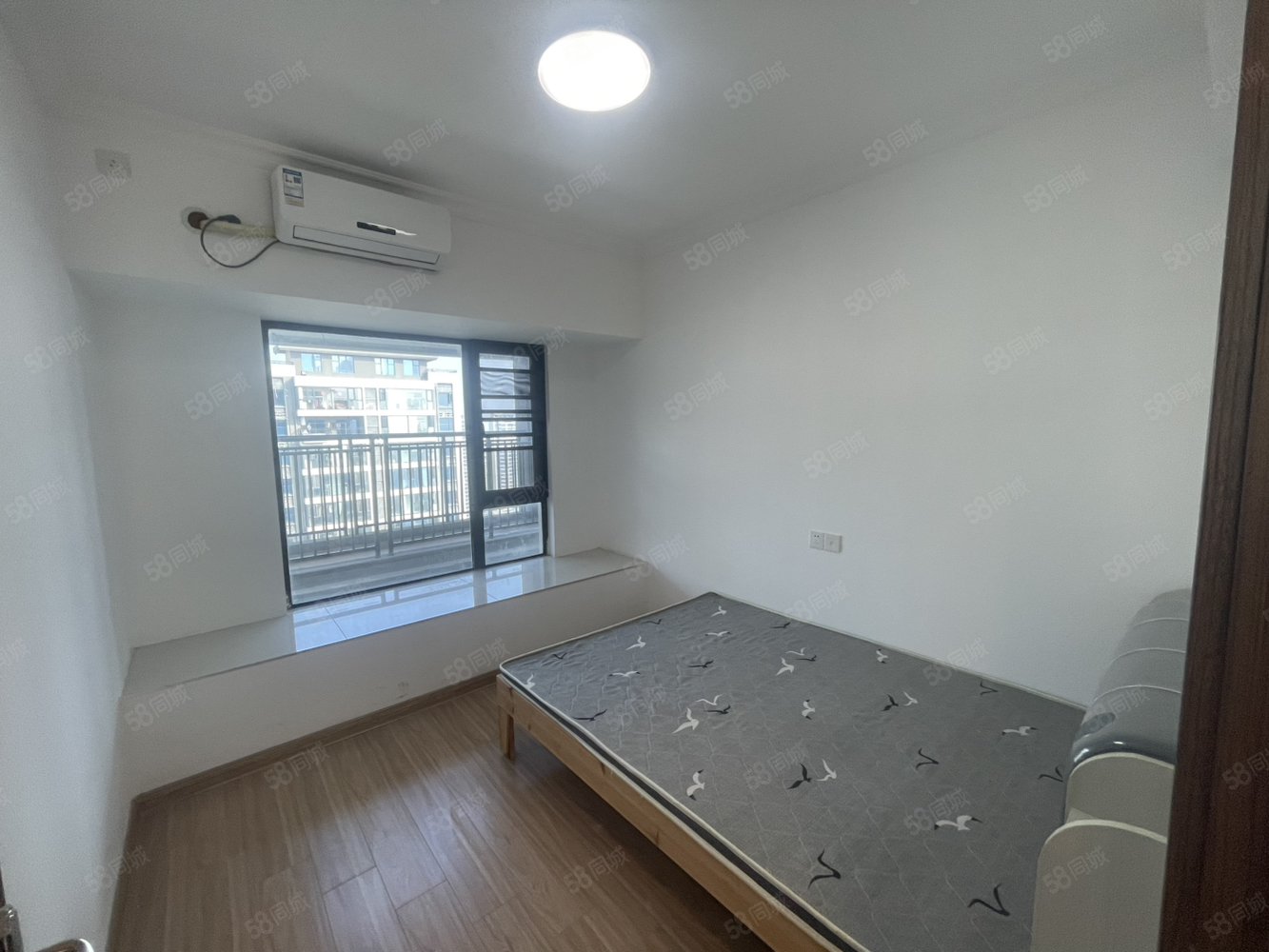 碧桂园江山赋3室2厅2卫115㎡南北81.8万