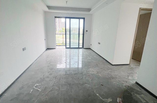远大建管帝景湾3室2厅85.86㎡71.1万二手房图片
