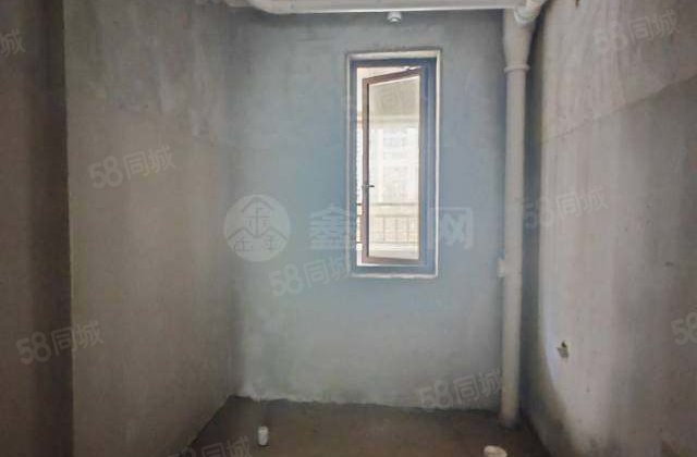 融侨悦府4室2厅139.54㎡81万二手房图片