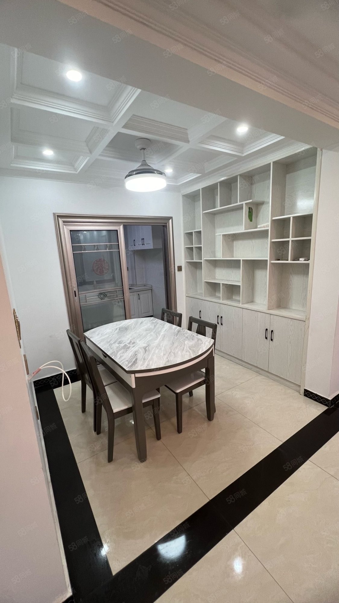 名邦中央公馆南区3室2厅1卫113.03㎡西75万