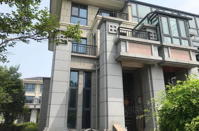 玉水花城联排别墅,**的房源,259平,470万