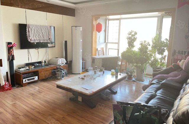 急售阿尔卡迪亚五期 户型很好 价格不高 东边户