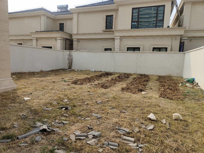 【10图】别墅别墅带200平大院子带三个车位200平仅售460万,华嬉庄园