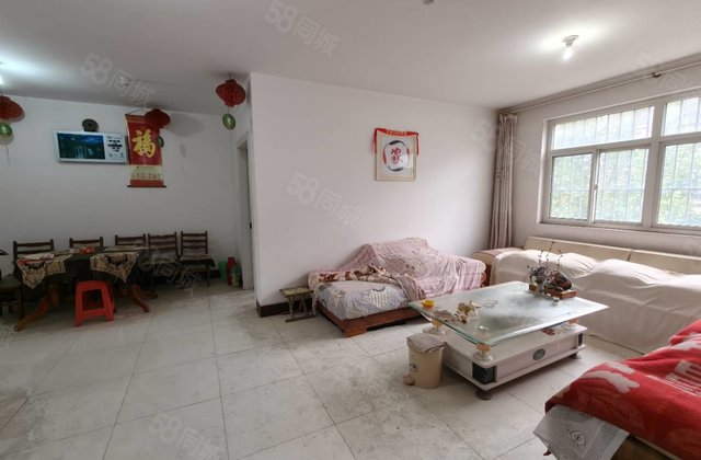 东昌东校 一   多层公摊小 大三室双卫双阳台 锦绣花园