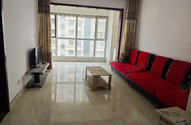 振华附近  交通便利 小三居 南北通透 小区新