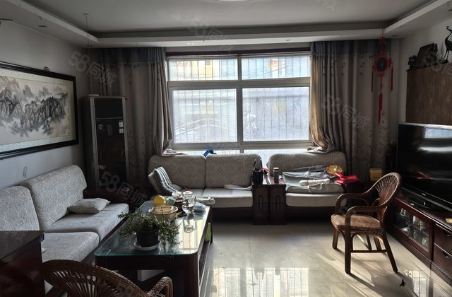 盛世国际3室2厅121.47㎡79万二手房图片