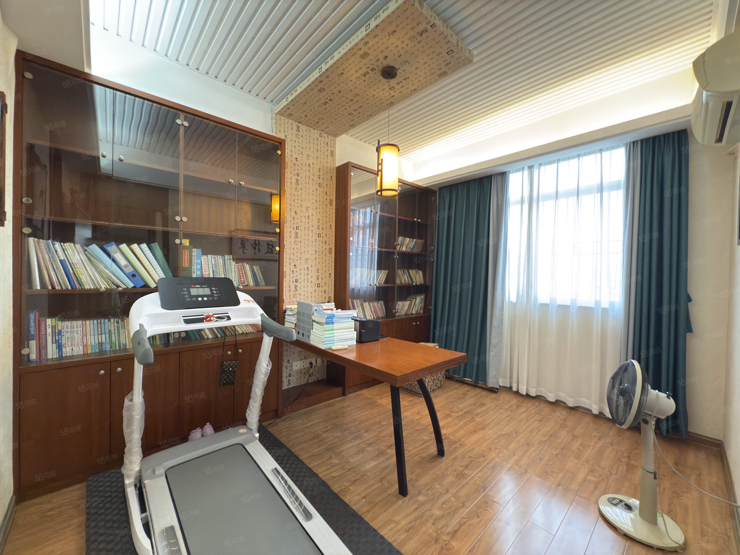 御景湾4室2厅3卫158㎡南北135万