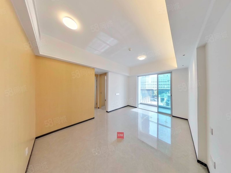 深圳湾创新科技中心2室1厅1卫62㎡南北420万