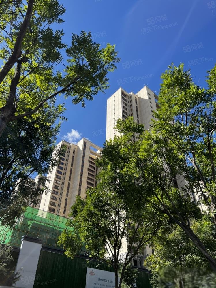 瑞玺公馆3室2厅1卫103.13㎡南北128万