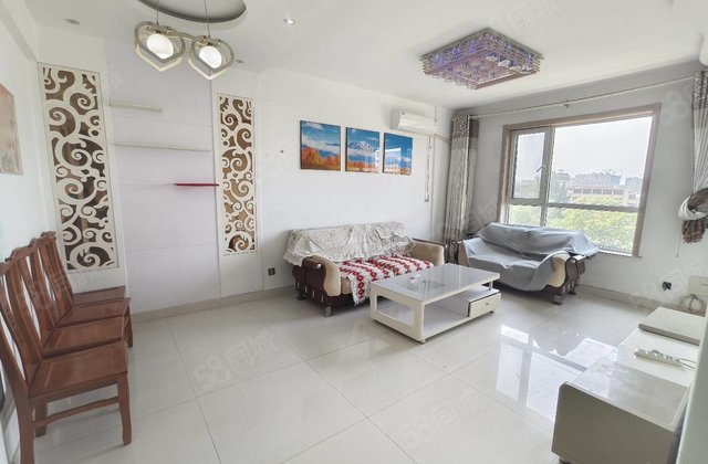 星光宝徕花园 带车库，三室两厅两卫。免大税