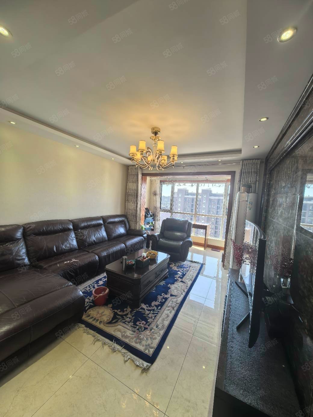 阅海万家b区小块地电梯上跃复式三室两厅两卫近邻一幼一小和九中