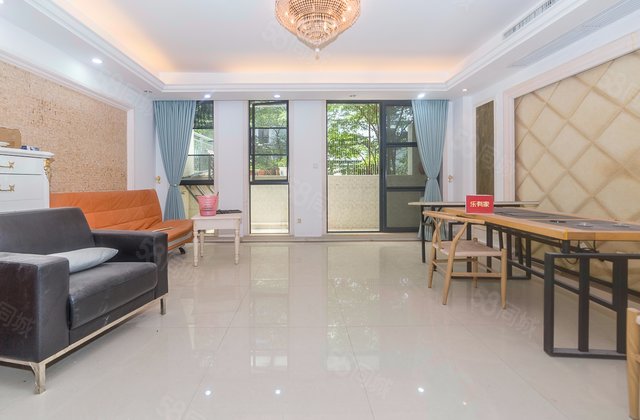 中央悦城6室2厅164.04㎡445万二手房图片