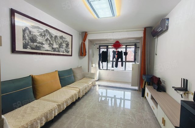 刚需必看莲湖新城带车位带储藏室精装修三室前后无遮挡